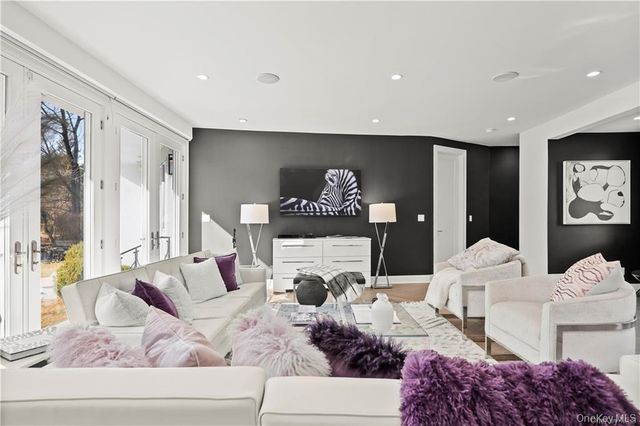 343 Purchase Street, Rye, NY 10580