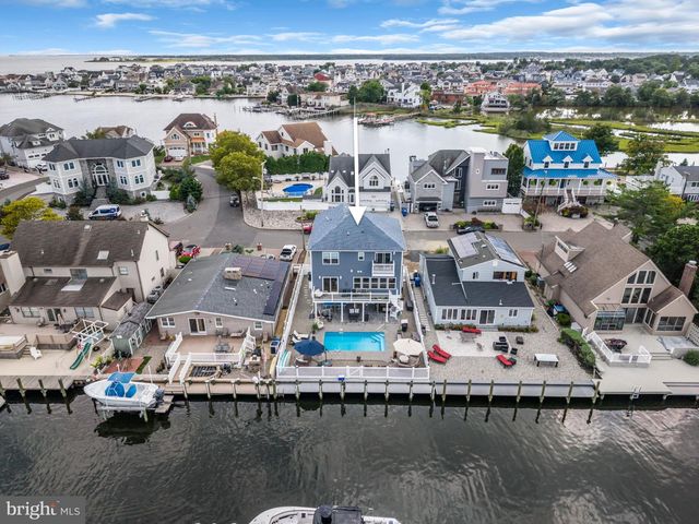 25 SUNRISE WAY, Toms River, NJ 08753