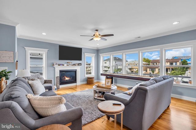 25 SUNRISE WAY, Toms River, NJ 08753