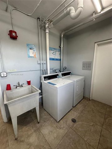 1445 Atlantic Shores Blvd 307, Hallandale Beach, FL 33009