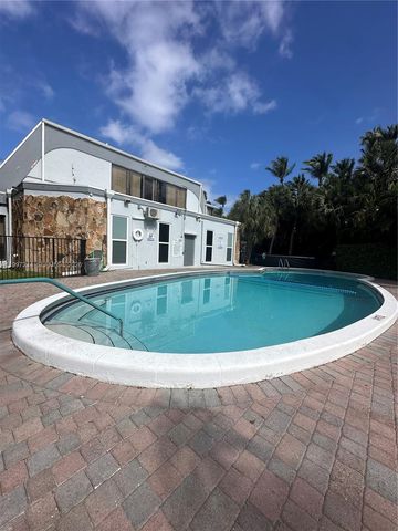 1445 Atlantic Shores Blvd 307, Hallandale Beach, FL 33009