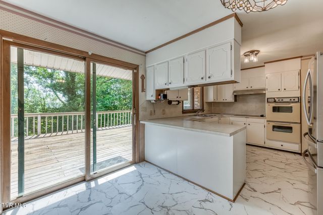 817 Beechwood Drive, Kingsport, TN 37663