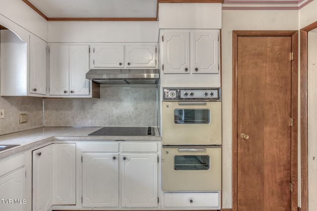 817 Beechwood Drive, Kingsport, TN 37663