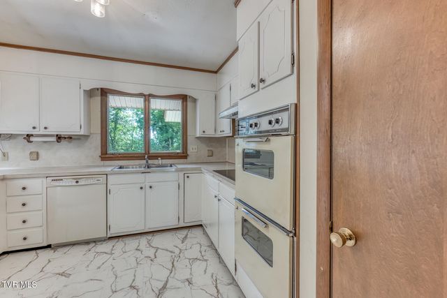 817 Beechwood Drive, Kingsport, TN 37663