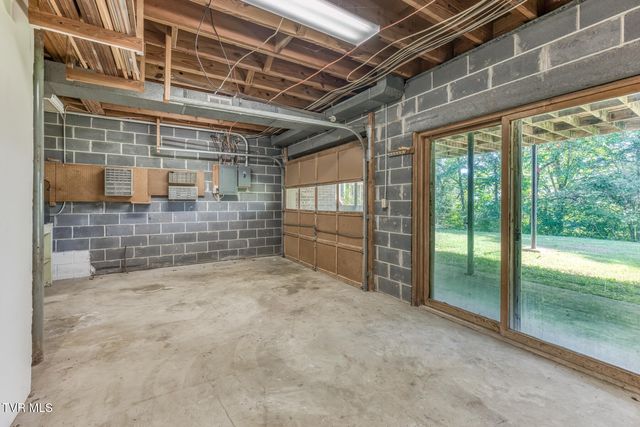 817 Beechwood Drive, Kingsport, TN 37663
