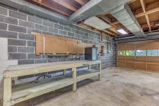 817 Beechwood Drive, Kingsport, TN 37663