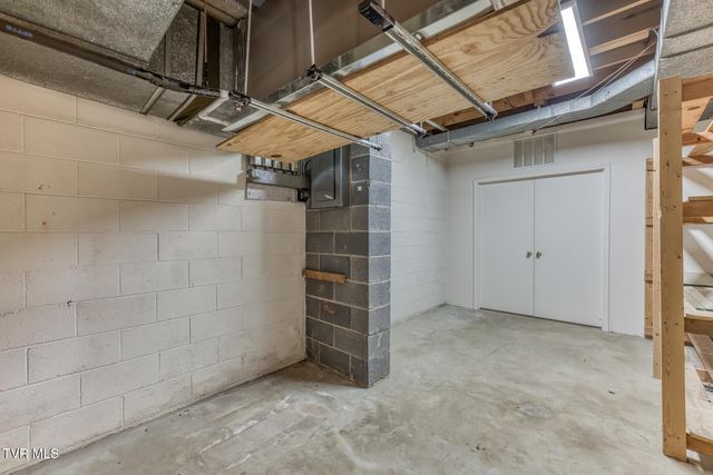817 Beechwood Drive, Kingsport, TN 37663