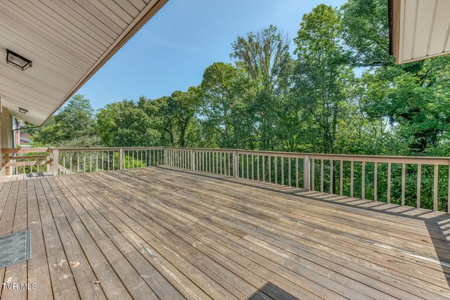 817 Beechwood Drive, Kingsport, TN 37663