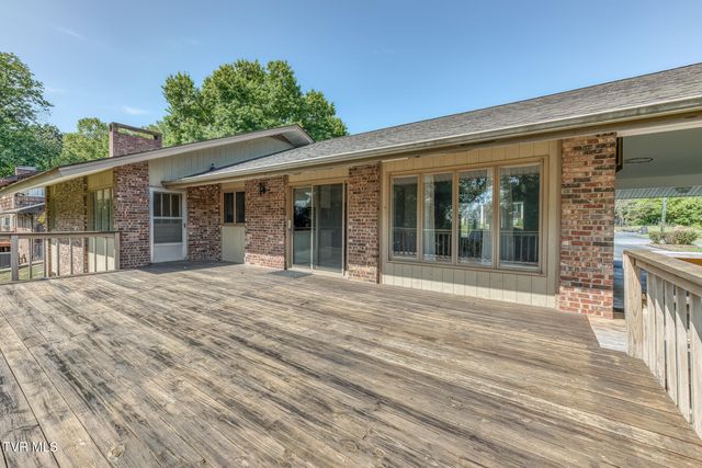 817 Beechwood Drive, Kingsport, TN 37663