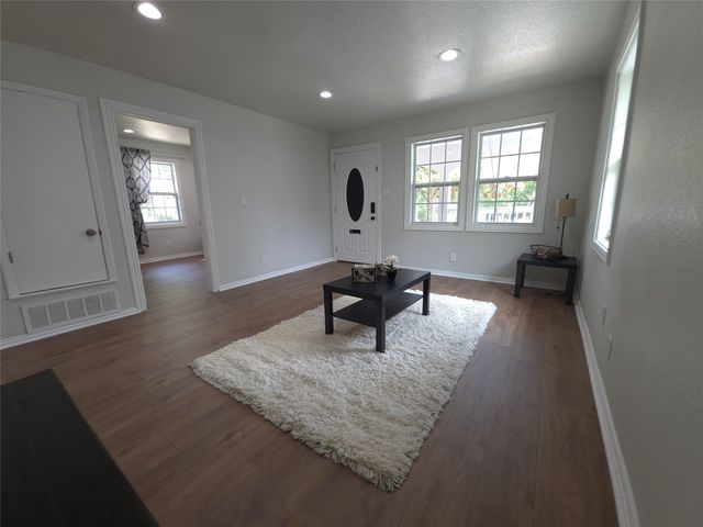 1405 N Oak Street, Mckinney, TX 75069