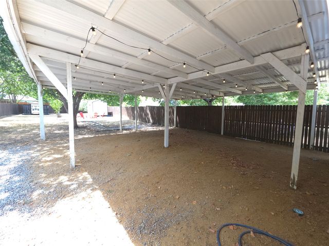 1405 N Oak Street, Mckinney, TX 75069