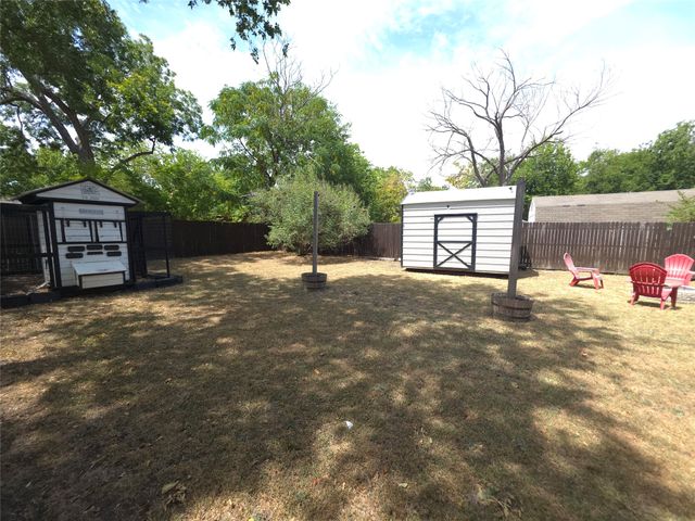 1405 N Oak Street, Mckinney, TX 75069