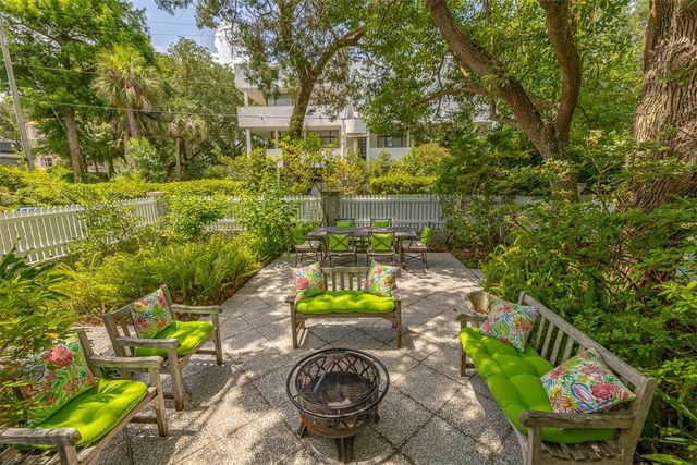 2022 Bruce Circle, St Simons Island, GA 31522
