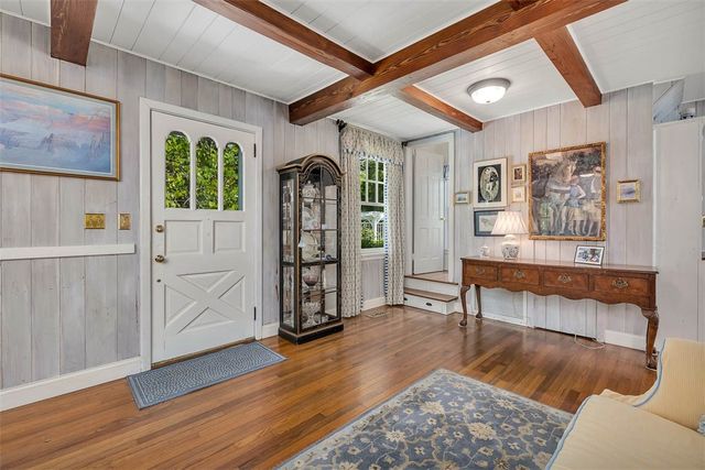 2022 Bruce Circle, St Simons Island, GA 31522