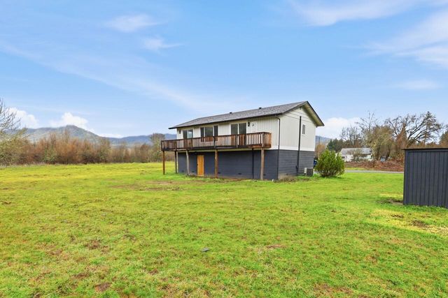 8835 Williams Highway, Grants Pass, OR 97527