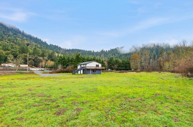 8835 Williams Highway, Grants Pass, OR 97527