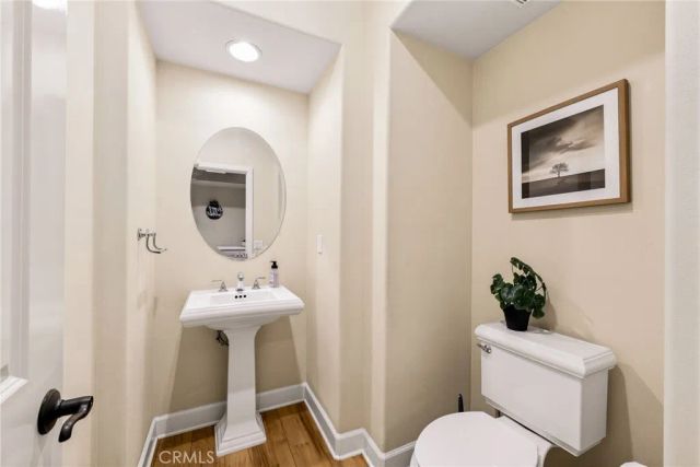 540 E Viewcrest Drive, Azusa, CA 91702
