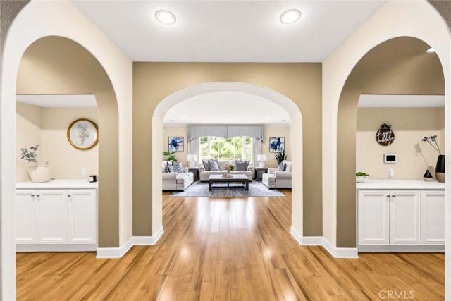 540 E Viewcrest Drive, Azusa, CA 91702