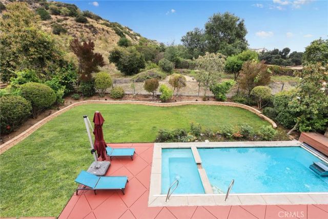 540 E Viewcrest Drive, Azusa, CA 91702
