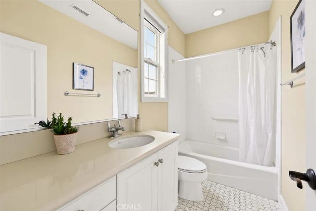 540 E Viewcrest Drive, Azusa, CA 91702