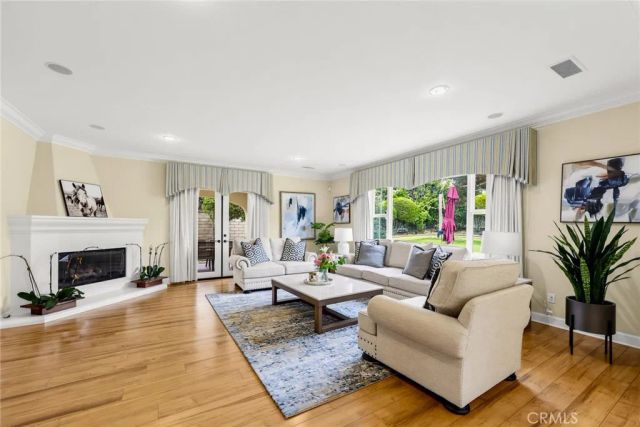 540 E Viewcrest Drive, Azusa, CA 91702