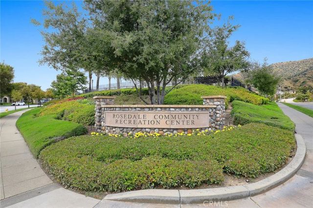 540 E Viewcrest Drive, Azusa, CA 91702