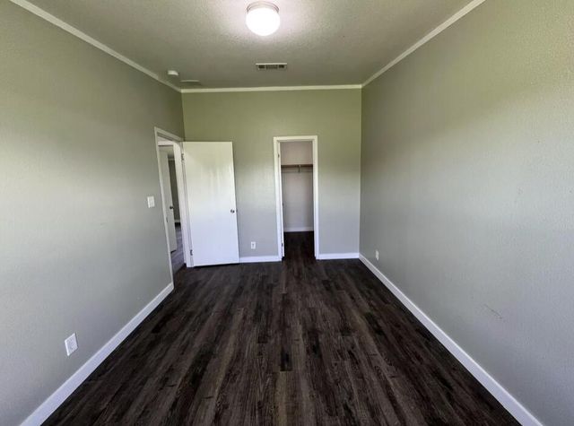 107 Grant Street, Smyer, TX 79367