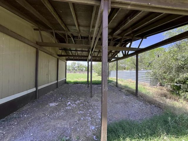 107 Grant Street, Smyer, TX 79367