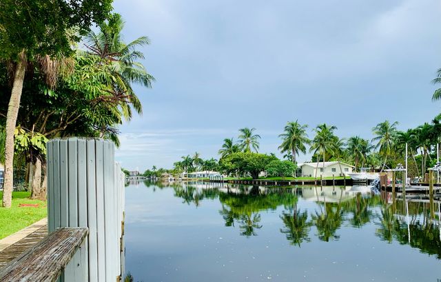 251 SE 6th Avenue 7, Pompano Beach, FL 33060