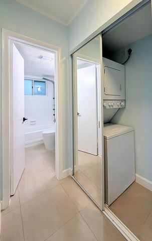 251 SE 6th Avenue 7, Pompano Beach, FL 33060