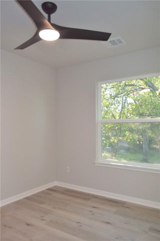 7206 Meador Ave B, Austin, TX 78752