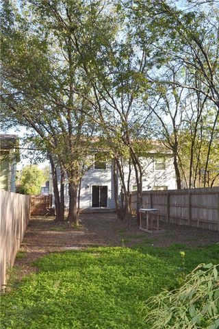 7206 Meador Ave B, Austin, TX 78752