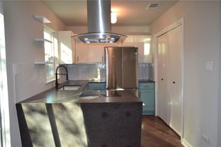 7206 Meador Ave B, Austin, TX 78752