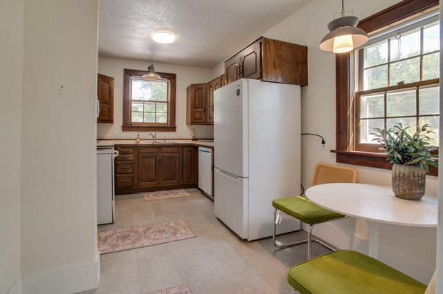 1261 4th Street N, Fargo, ND 58102