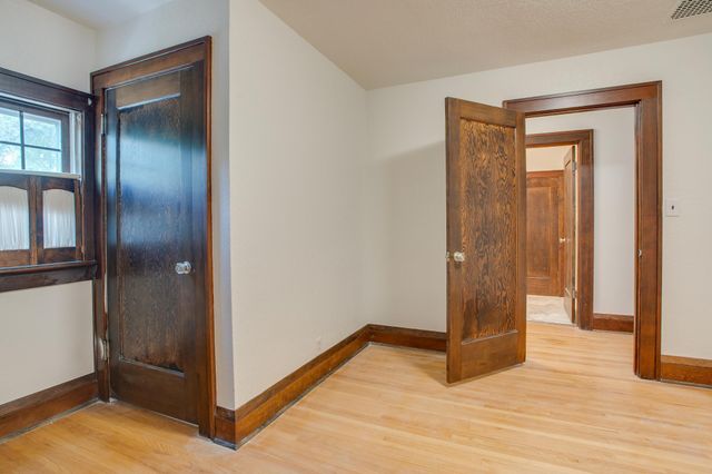 1261 4th Street N, Fargo, ND 58102