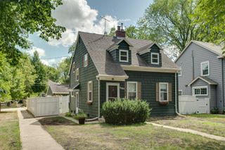 1261 4th Street N, Fargo, ND 58102