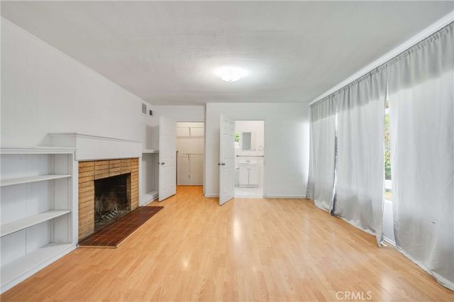 19122 Chase Street, Northridge, CA 91324
