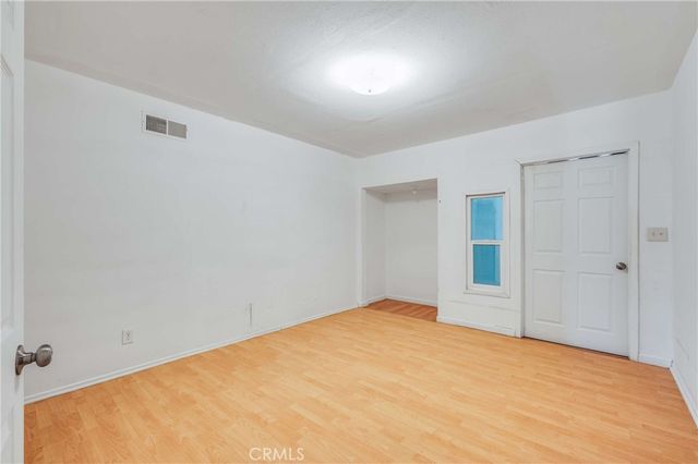 19122 Chase Street, Northridge, CA 91324