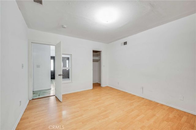 19122 Chase Street, Northridge, CA 91324