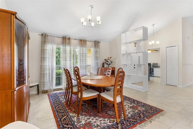 6407 E 112TH AVENUE, Temple Terrace, FL 33617