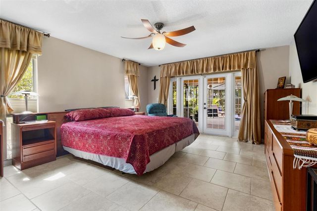 6407 E 112TH AVENUE, Temple Terrace, FL 33617