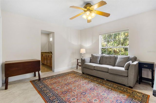 6407 E 112TH AVENUE, Temple Terrace, FL 33617