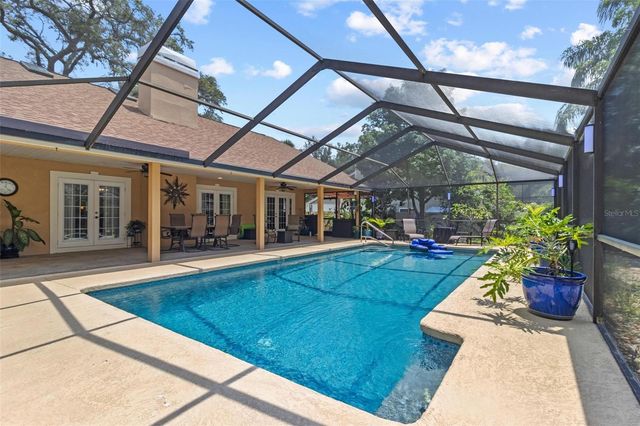 6407 E 112TH AVENUE, Temple Terrace, FL 33617