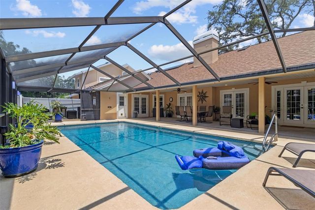 6407 E 112TH AVENUE, Temple Terrace, FL 33617