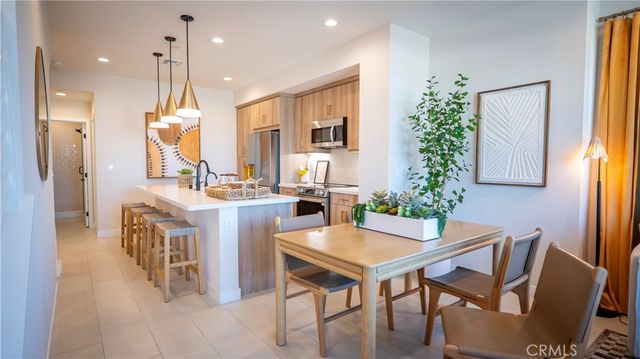 131 N 1st, Upland, CA 91786