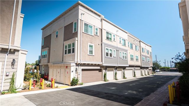 131 N 1st, Upland, CA 91786