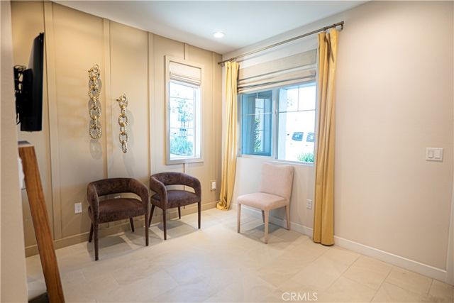 131 N 1st, Upland, CA 91786