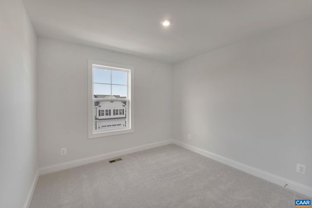 32 TALEN LN, Charlottesville, VA 22911