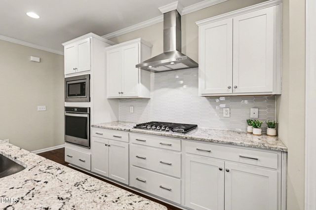 808 Churton Place, Cary, NC 27518