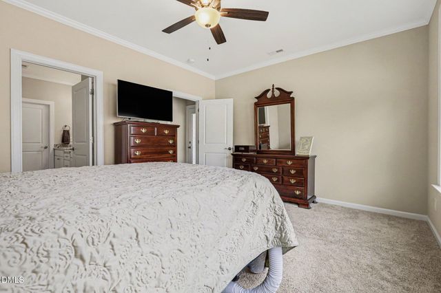 808 Churton Place, Cary, NC 27518